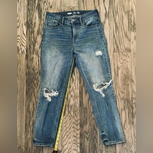 Old Navy Distressed Straight crop jeans